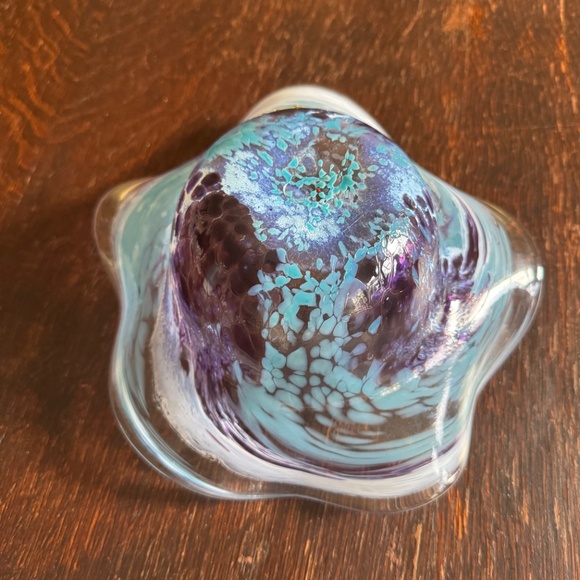 Art Glass Bowl - Picture 4 of 5